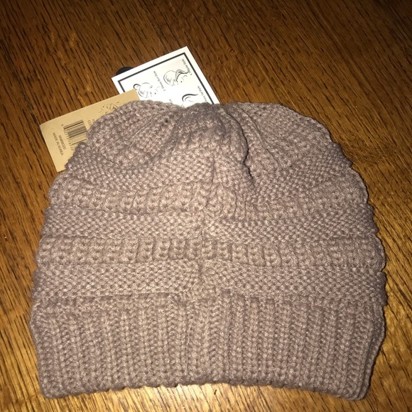 cc beanie - Picture 3 of 4